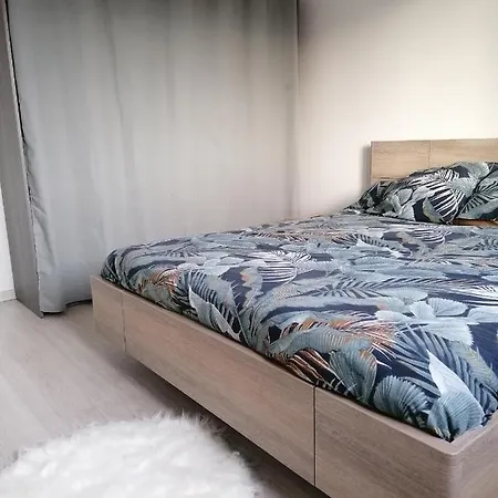 Neuf Dans Un Quartier Paisible Διαμέρισμα *